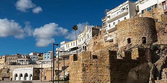 كتاب طنجة.. تاريخ عالمي للمغرب: طنجة وطنجاوة واللهجة الطنجاوية هوية منفردة مكتشبه لحتى مدينة مغربية