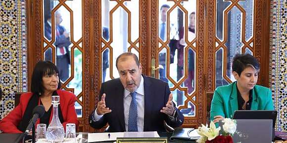 يحدث أحيانا أن نحتاح إلى أحزابنا التاريخية! لنستعنْ بها مؤقتا في ما يتعلق باقتراحات تعديل المدونة ولنتخلّ عنها بعد ذلك