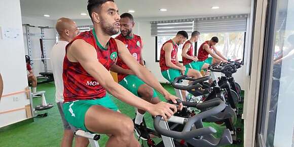 الأسود تدربو غير فالأوطيل بعد ماتش الكوگنو وها بروگرام المنتخب قبل مباراة زامبيا