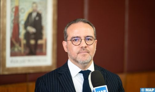 الورقة البنكية الجديدة من فئة 200 درهم تعكس التنمية الاقتصادية والصناعية للمغرب (مدير دار السكة)