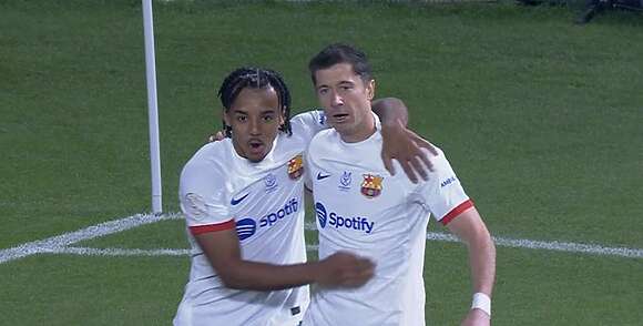 برشلونة