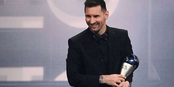تفوق على هالاند ومبابي.. ميسي ربح جائزة “فيفا” ديال أفضل لاعب ف2023