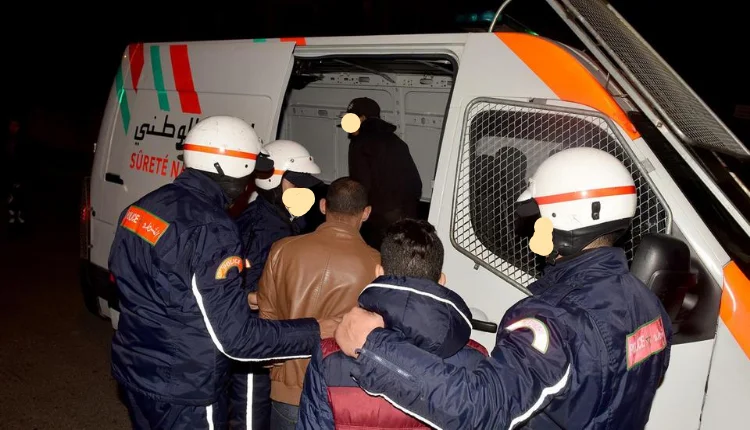 طنجة.. توقيف 10 أشخاص يشتبه في ارتباطهم بشبكة إجرامية للنصب والاحتيال
