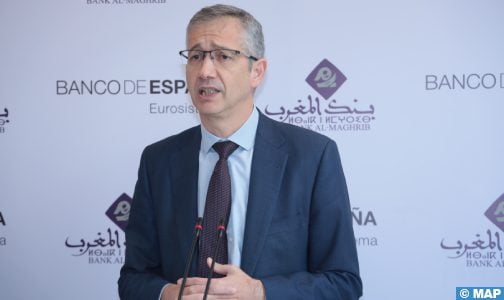 القطاع المالي معرض بشدة للمخاطر المرتبطة بالتغير المناخي (والي البنك المركزي الإسباني)