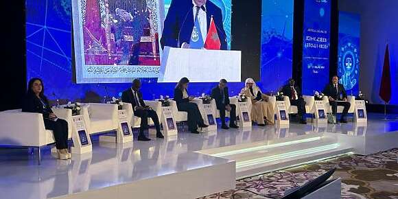 بعد الاشادة بمجهودات وهبي..غيثة مزور: كاين تجاوب كبير للمغاربة على الخدمات الالكترونية للإدارات و23 مليون مواطن زارو تطبيق محاكم