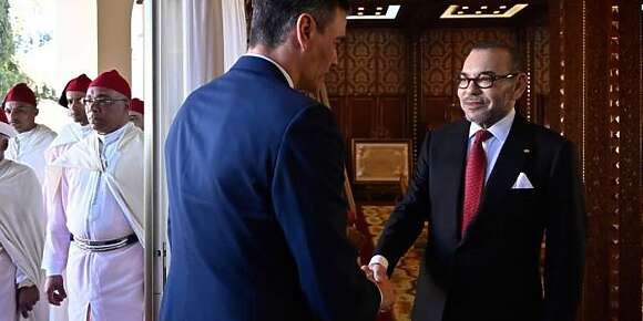 صحيفة صبليونية: سانشيث ماشي غير مشى بعيد فدعم المغرب فالصحرا بل دعم 3 مشاريع ملكية كلها لتأكيد مغربية الصحرا