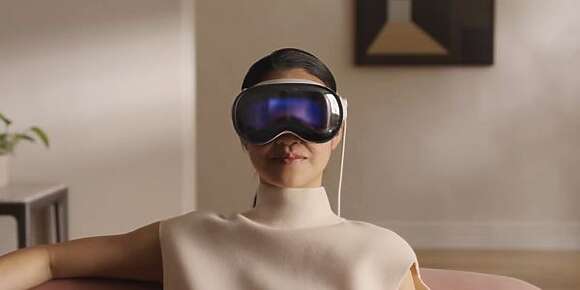 عام 2026! من لا يملك نظارات Vision pro لا يمكنه أن يكون صحافيا