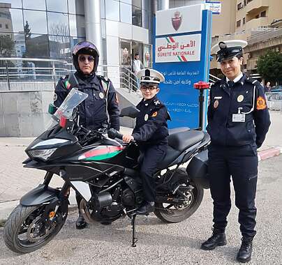 ولاية أمن طنجة تحتفي بالطفل “عبد الرحمن” وتخصص استقبالا رمزيا له 6 IMG 20240216 WA0019