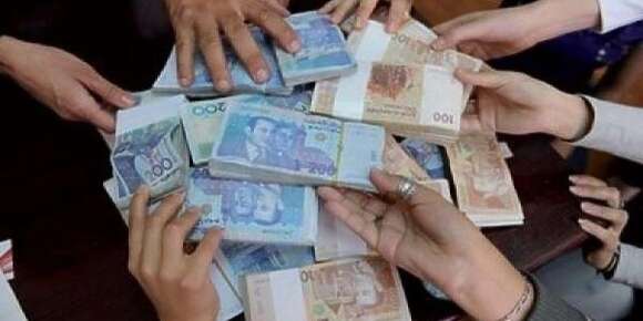 الاستراتيجيون يحومون حول الدعم العمومي والمنح! هدف الكائن الاستراتيجي هو الحصول على المال