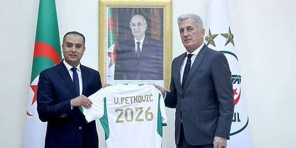 لالجيري سناو مع البوسني بيتكوفيتش يدربهم
