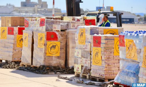 وسائل إعلام عربية تسلط الضوء على الامدادات الانسانية المغربية الموجهة إلى قطاع غزة عبر مسار بري غير مسبوق