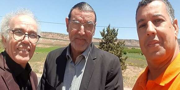خاص قناة محمد السادس للقرآن تصالح مع ذاتها وتقدم لينا برامج دينية مغربية ونشوفوا عصيد كيقدم برنامج ديني راه عارف على الإسلام أكثر من أي لحية داير فيها داعية و نوستيك في برنامج على قناة السادسة كيعاود رحلتو الفكرية  من التطرف إلى الإعتدال ، أو برنامج خاص لرشيد أيلال يهدر فيه على البخاري