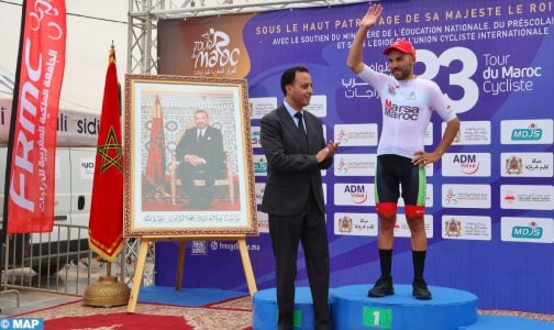 طواف المغرب للدراجات 2024.. المغربي عادل العرباوي يفوز بالمرحلة الأولى بين العيون وطرفاية
