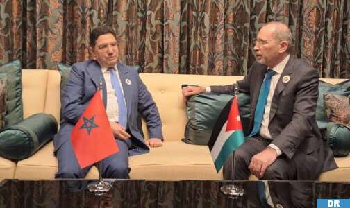 القمة العربية . .السيد بوريطة يتباحث بالمنامة مع نائب رئيس الوزراء وزير الخارجية وشؤون المغتربين الأردني