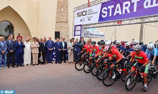 العيون.. انطلاق الدورة الـ 33 لطواف المغرب للدراجات