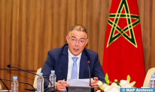 فتح اعتمادات إضافية لفائدة الميزانية العامة يرتبط بدعم مؤسسات عمومية وتغطية النفقات الناتجة عن الحوار الاجتماعي (السيد لقجع)