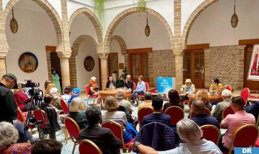 مهرجان “إستر وسلمى” بالصويرة: رؤى متقاطعة حول المنفى كمصدر للإلهام الفني