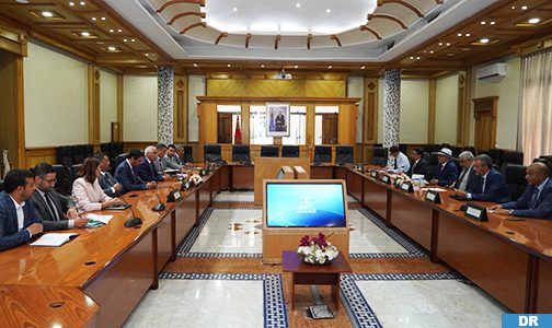 التوقيع على محضر اتفاق بين وزارة الصحة ونقابات القطاع