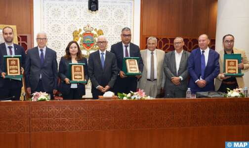 الرباط.. تتويج الفائزين بالجائزة الوطنية للدراسات والأبحاث حول العمل البرلماني في دورتها الرابعة