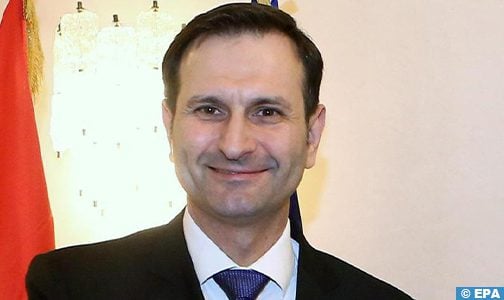المغرب أضحى بلدا رائدا في إفريقيا تحت القيادة المستنيرة لجلالة الملك (مسؤول كرواتي سابق)