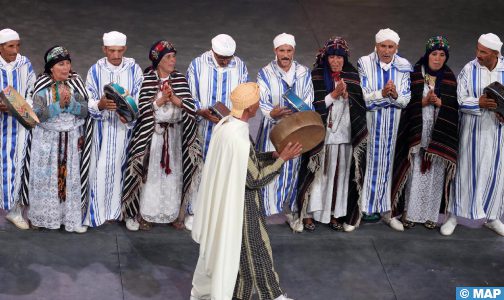 مراكش.. المهرجان الوطني للفنون الشعبية يجسد عمق الرسالة الفنية المتمثلة في تقريب الأمم