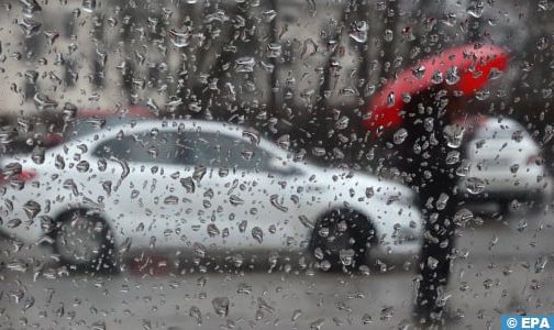 زخات رعدية مصحوبة بحبات برَد وبهبات رياح مرتقبة اليوم الخميس بعدد من مناطق المملكة (نشرة إنذارية)