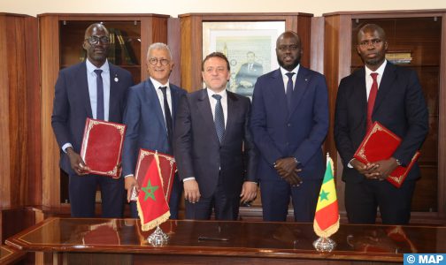 المغرب-السنغال.. التوقيع على اتفاقيتي إطار لتعزيز التعاون في مجال النقل