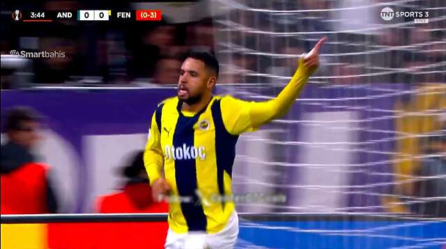 هدف يوسف النصيري