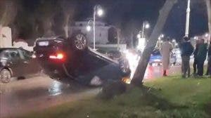 بسبب الأمطار.. حادث سير خطير بمدار واد المالح بمرتيل 4 بسبب الأمطار.. حادث سير خطير بمدار واد المالح بمرتيل