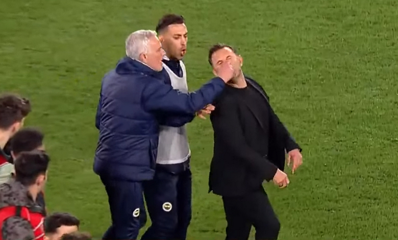 شاهد جوزيه مورينيو يتعدى على مدرب جالطة سراي في كأس تركيا 2 جوزيه مورينيو