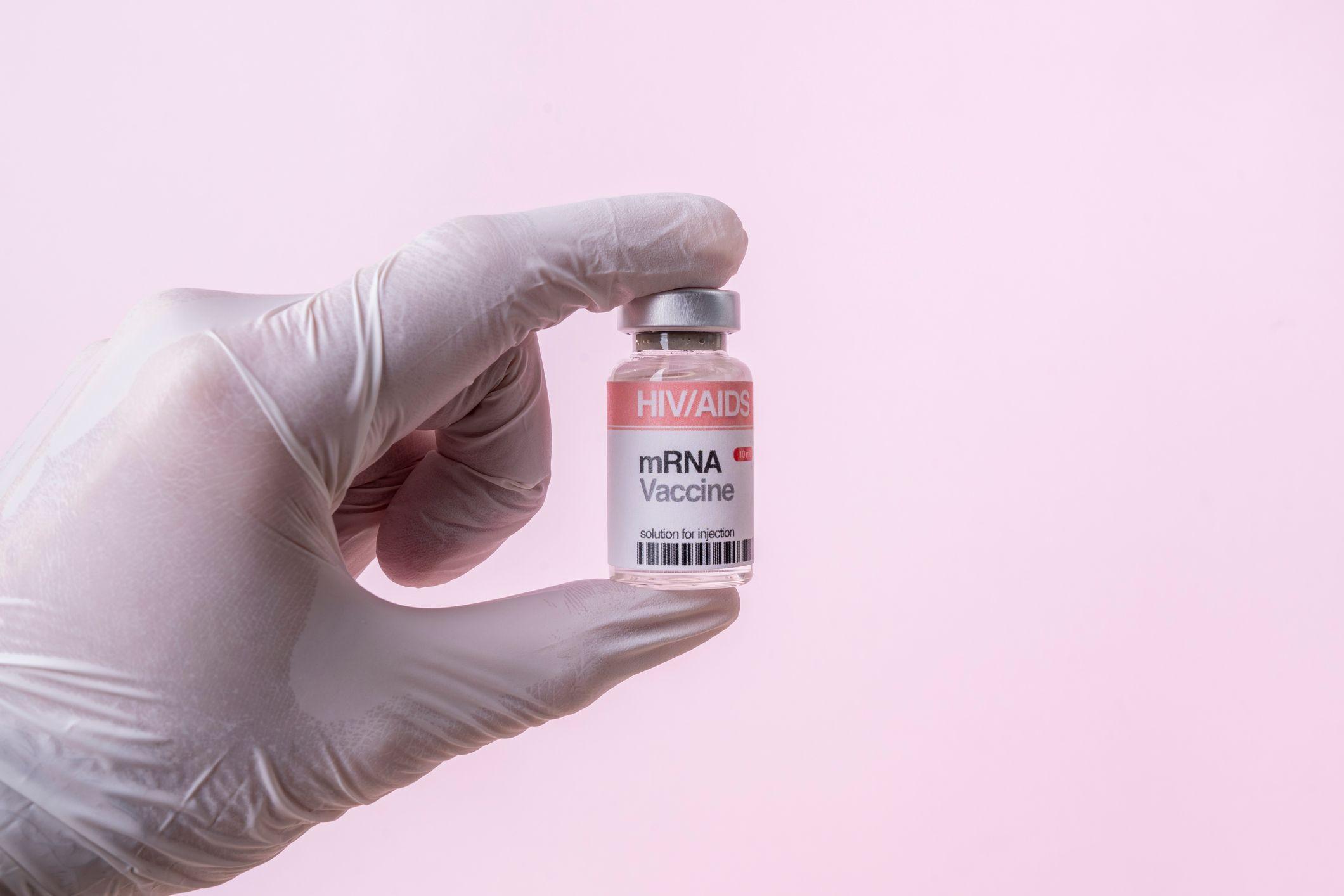 عبوة مطعوم mRNA