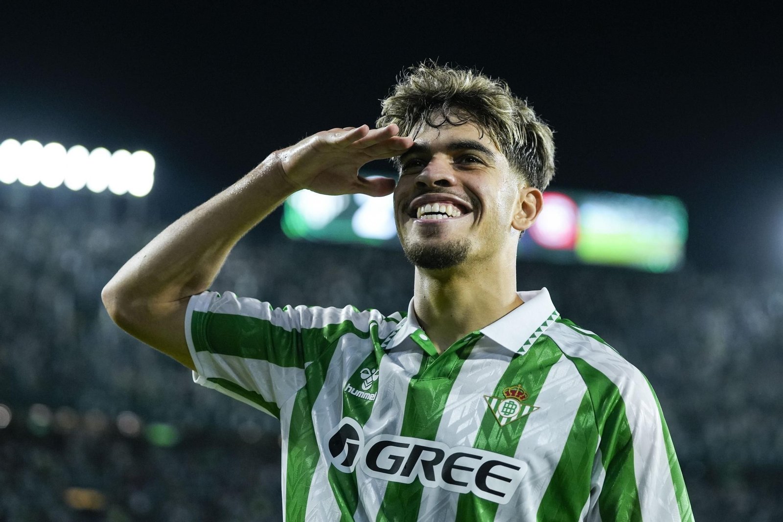 هدف عبدالصمد الزلزولي الرائع أمام فيورونتينا في نصف نهائي دوري المؤتمر الأوروبي 2 هدف عبدالصمد الزلزولي