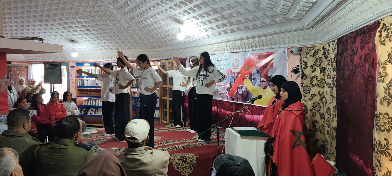 الجمعية الخيرية بوحسوسن تخلد ذكرى المسيرة والاستقلال بحفل تربوي