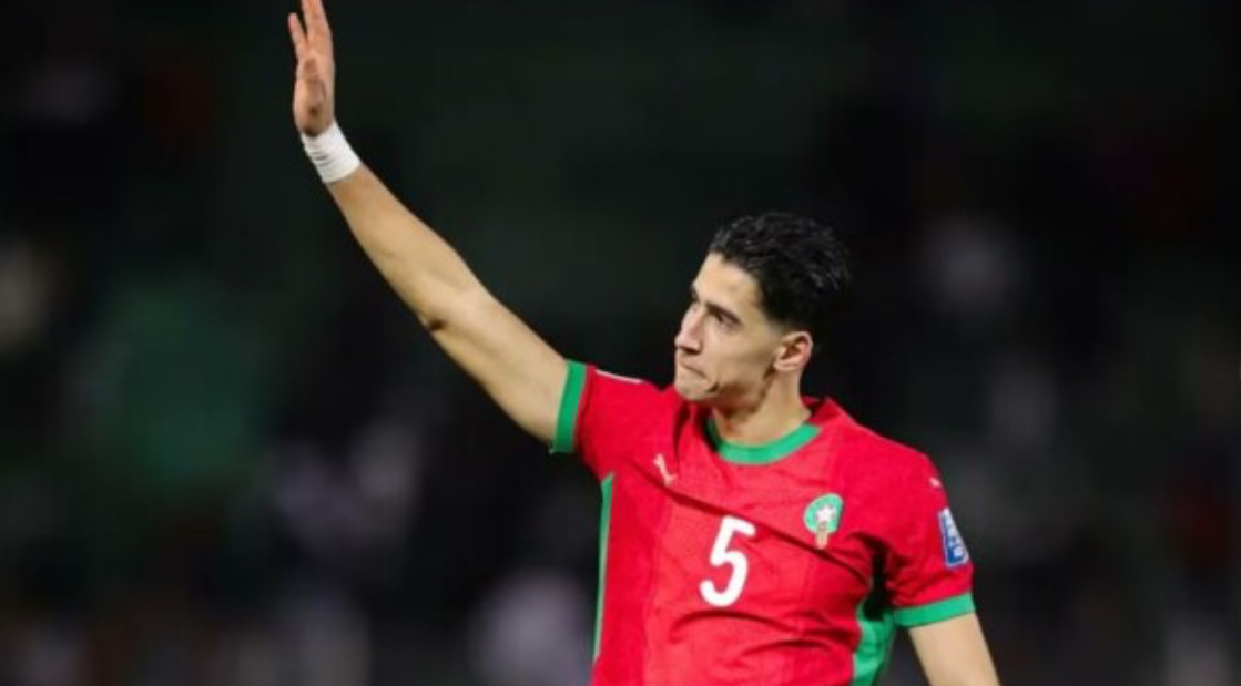 نايف أكرد يغادر معسكر المنتخب المغربي ويعود إلى مارسيليا 2 نايف أكرد