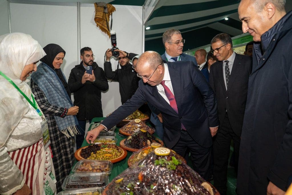 وزير الفلاحة يترأس افتتاح المعرض الوطني للزيتون بوزان (صور)