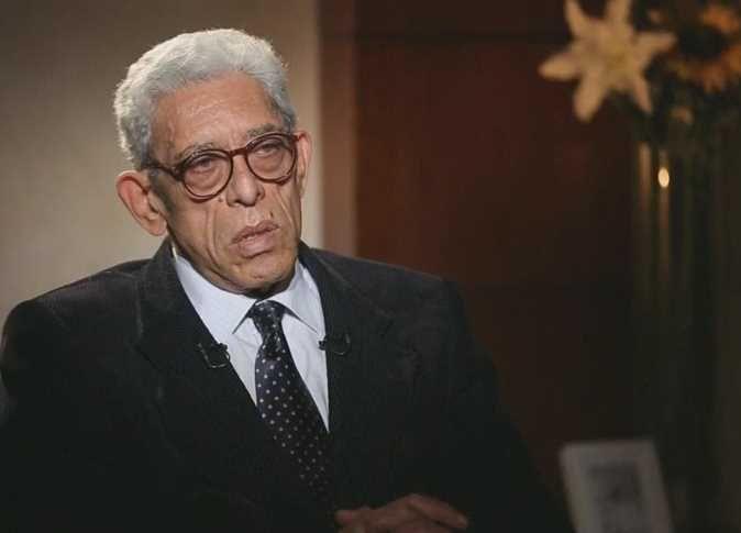المخرج الراحل داوود عبد السيد قدم للسينما المصري 9 أفلام روائية طويلة حصلت على العديد من الجوائز والتكريمات في داخل مصر وخارجها 