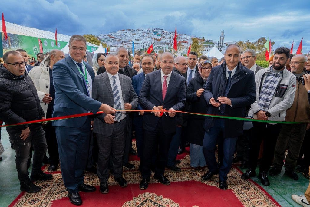 وزير الفلاحة يترأس افتتاح المعرض الوطني للزيتون بوزان (صور)