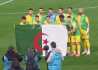 رفع العلم الجزائري من طرف شبيبة القبائل دليل على شكهم بالهوية الجزائرية 2 رفع العلم الجزائري من طرف شبيبة القبائل دليل على شكهم بالهوية الجزائرية