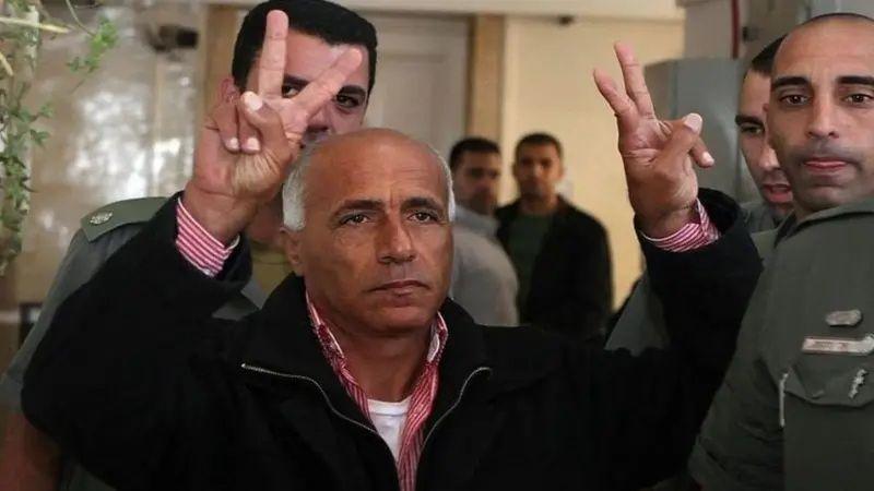 قبل أن يتمكن من كشف المزيد من التفاصيل عن البرنامج النووي الإسرائيلي لوسائل الإعلام ذهب فعنونو ضحية 