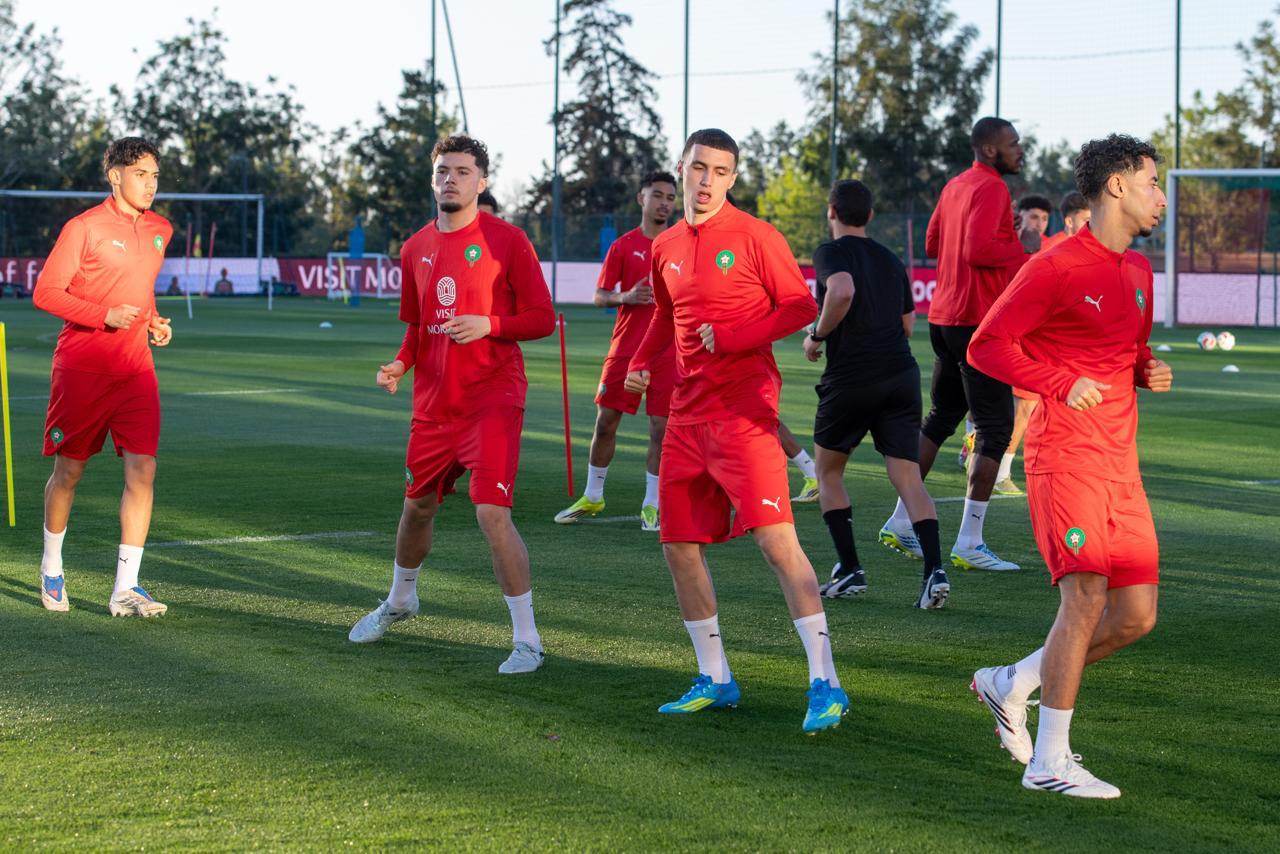 التشكيلة المتوقعة للمنتخب المغربي لمواجهة الإكوادور وديا 2 المنتخب المغربي